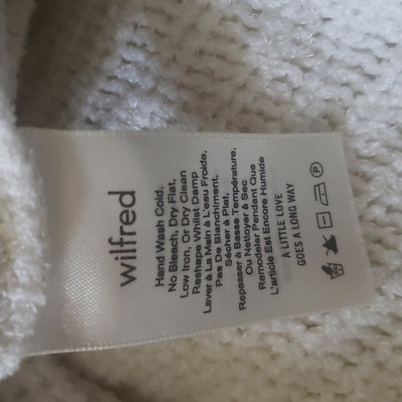 Wilfred Mock Neck Sweater - Picture 13 of 13